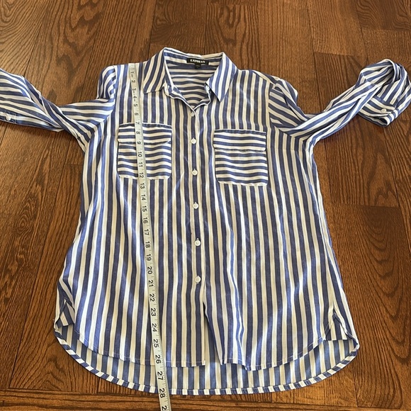 Express women’s blue and White Striped Button-Up Shirt 2 pockets tab sleeves S - Picture 13 of 14